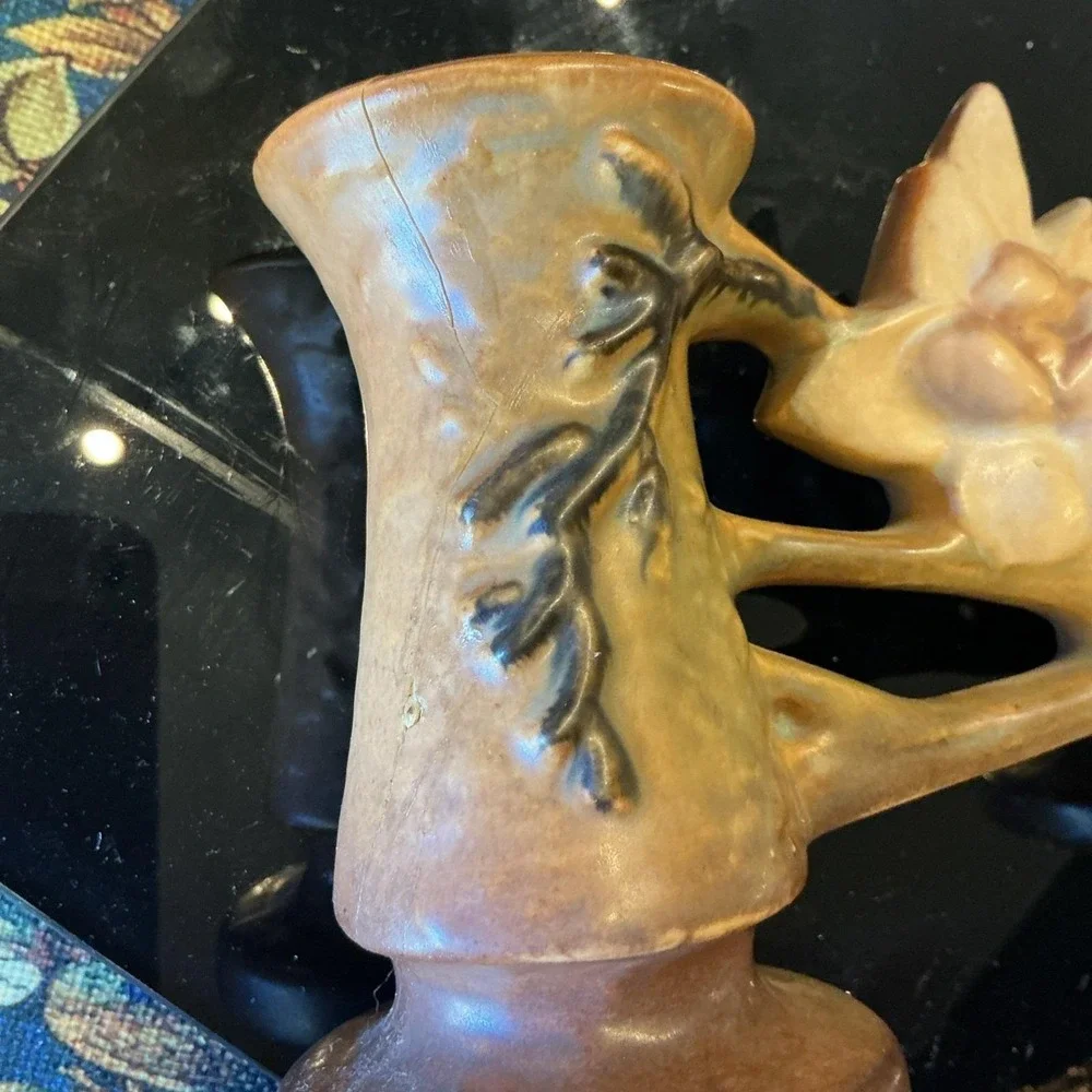 ROSEVILLE Green Magnolia Clematis Double Candle Holder 186-4‎ 1/ 2 (repaired)